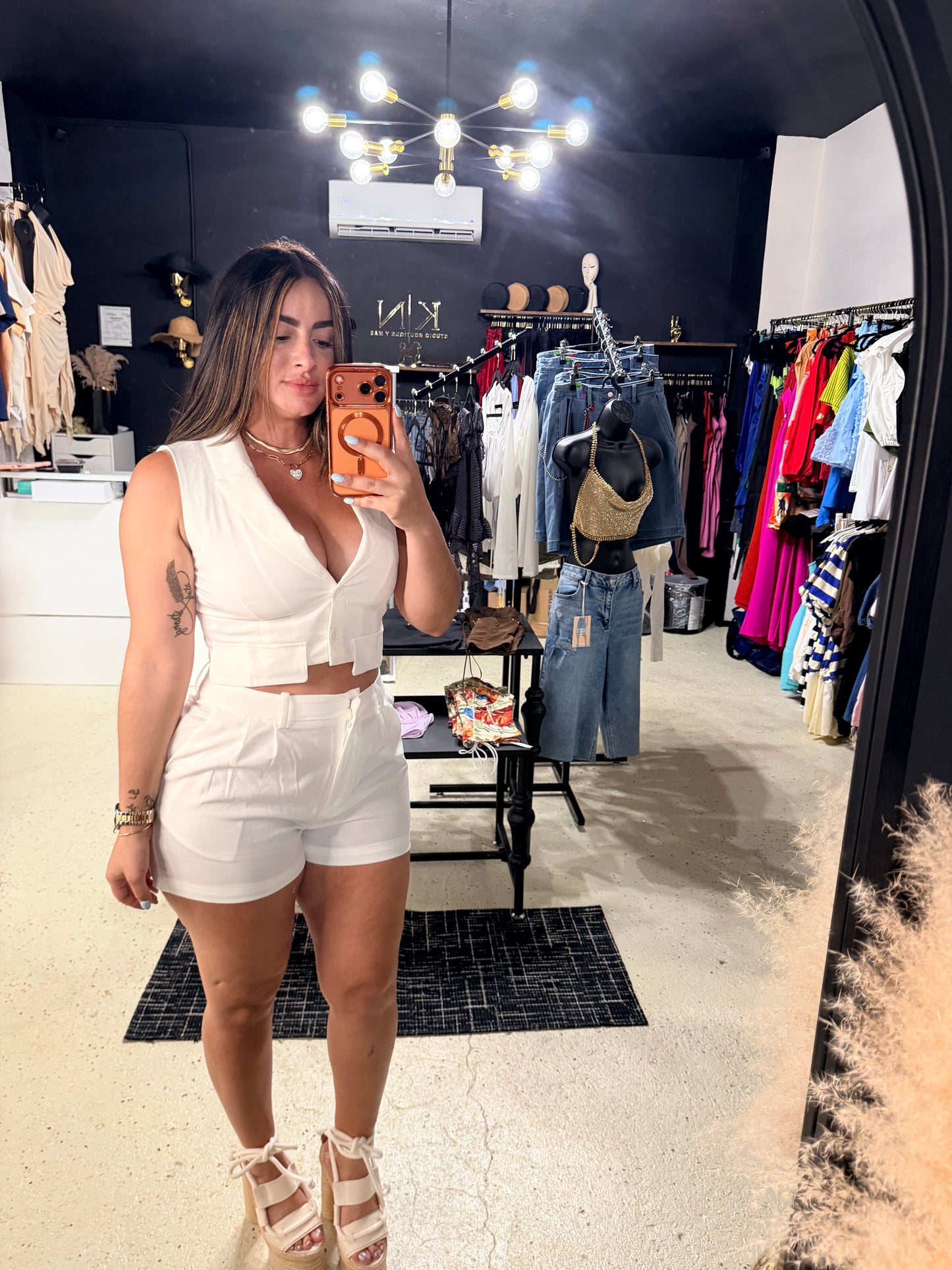 White Elegant Set