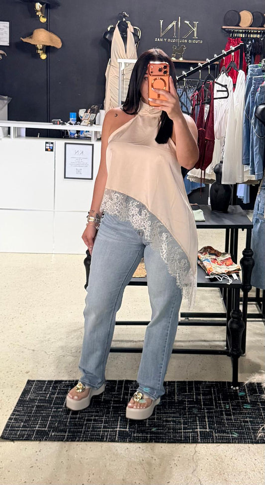 Bella Lace Top